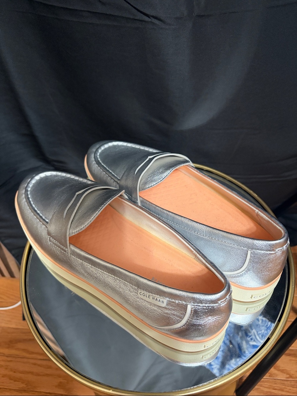 Cole Haan Nantucket 2.0 Penny Loafer in Silver Women’s size 11 - Picture 3 of 9